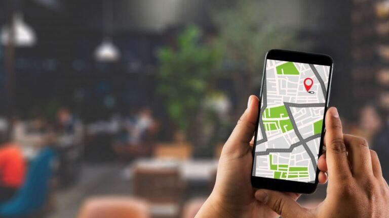 Using Google Maps, How to Check How Busy a Store Is Right Now?